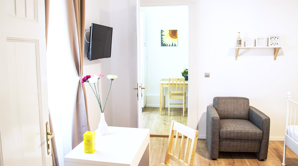 perfect-stay-white-studio