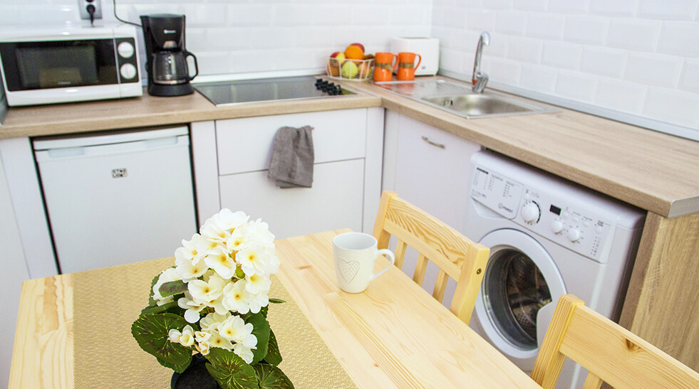 perfect-stay-white-studio